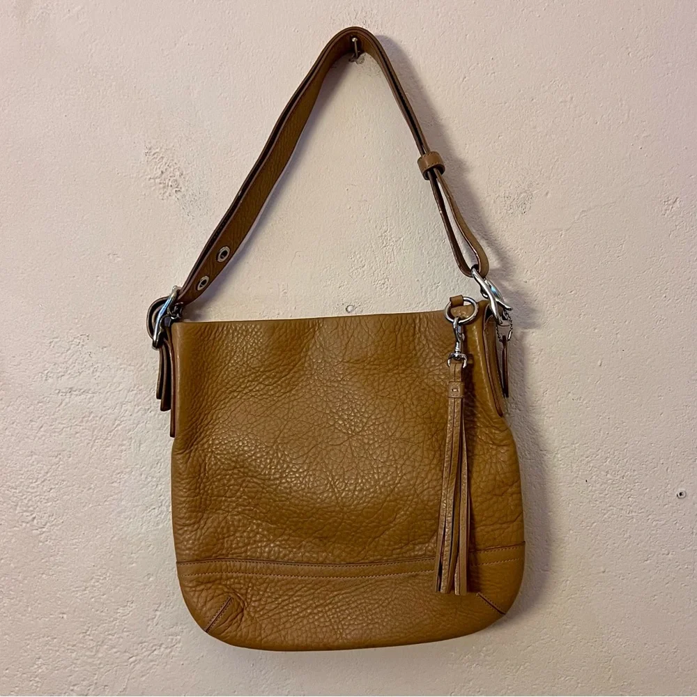 Coach 2006 Legacy Tan Thick Pebble Grain Leather Shoulder Hobo Bag Purse - Picture 3 of 17